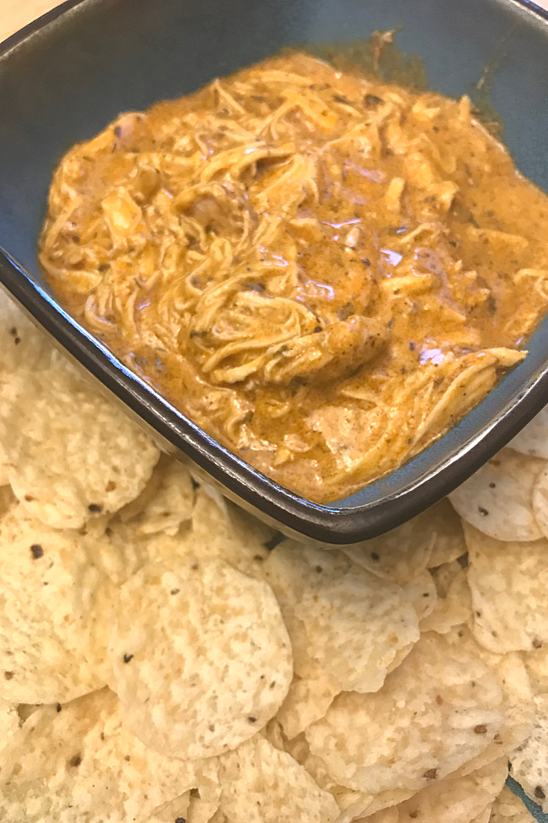 Crockpot Buffalo Chicken Dip with Chips