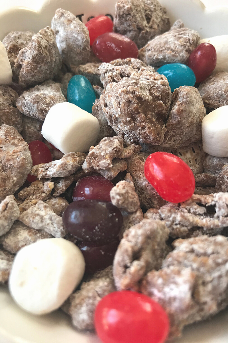 Spring Peanut Butter and Jelly Bean Puppy Chow