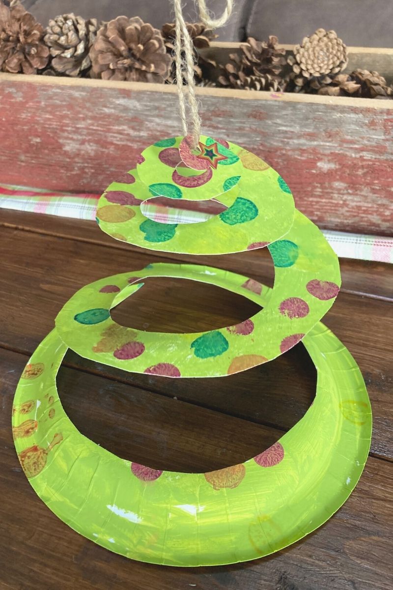 Paper Plate Christmas Tree