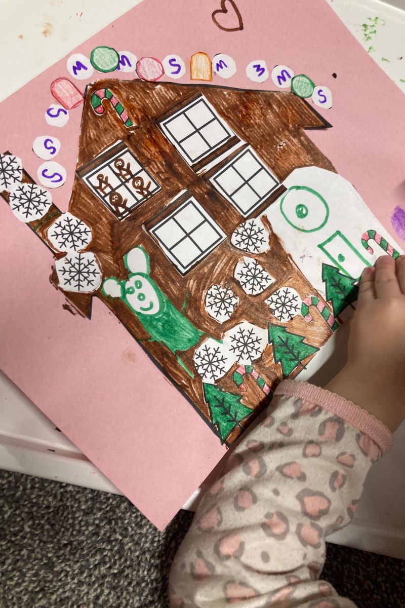 Gingerbread House Gluing