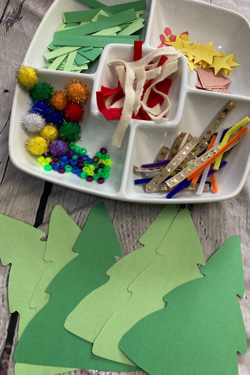 Construction Paper Christmas Tree Craft for Preschool