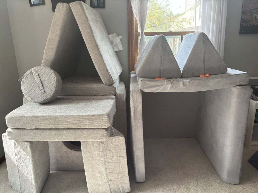 Nugget Fort VS. Cosctco Play Fort
