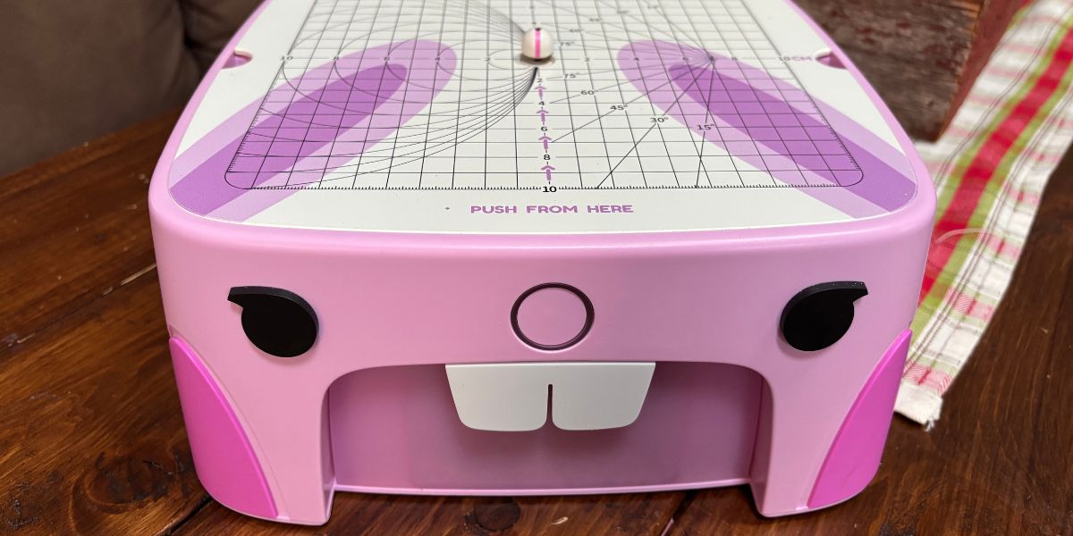 Beaverbot Review Beaverbot 2.0 cutting machine